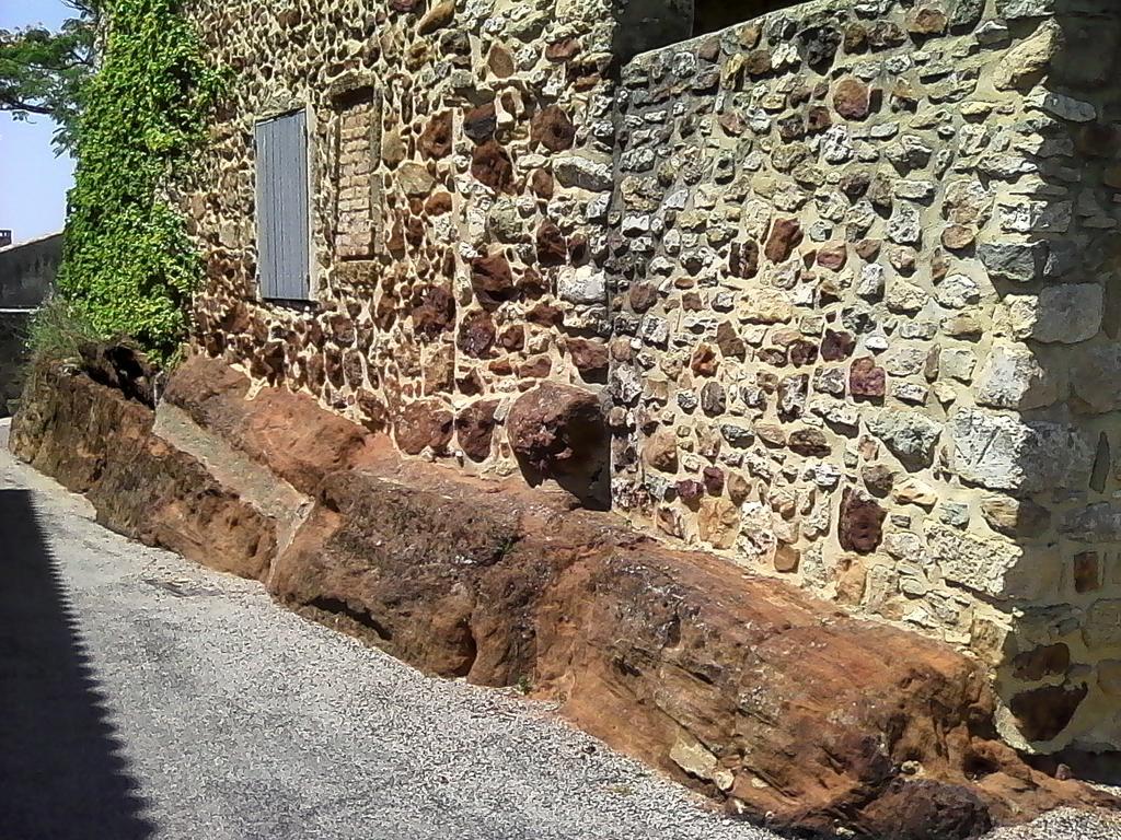 לינה וארוחת בוקר Pougnadoresse Esprit Garrigues D'Uzes מראה חיצוני תמונה